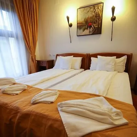 Pensiunea Roua Muntelui * Brazesti
